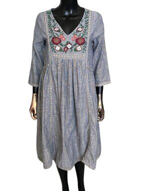 Novica Gray Blue Embroidered Boho Dress Size Small Cotton Lurex Pocket
